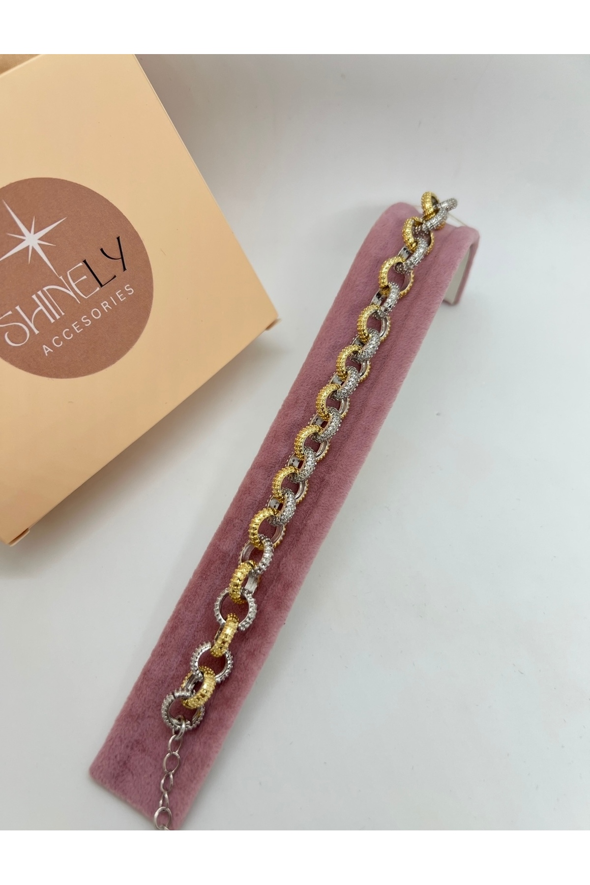 1_org_zoom-21.jpg 316L Çelik Kadın Dokulu Kalın Halka Zincir Bileklik – Altın & Gümüş Renk - Görsel 1