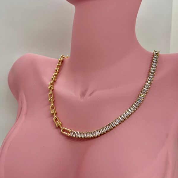 Yarım Işıltı Çelik Kolye